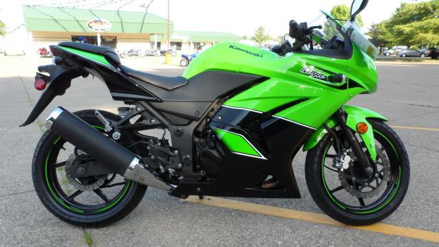 aaa_deuce_005.JPG
